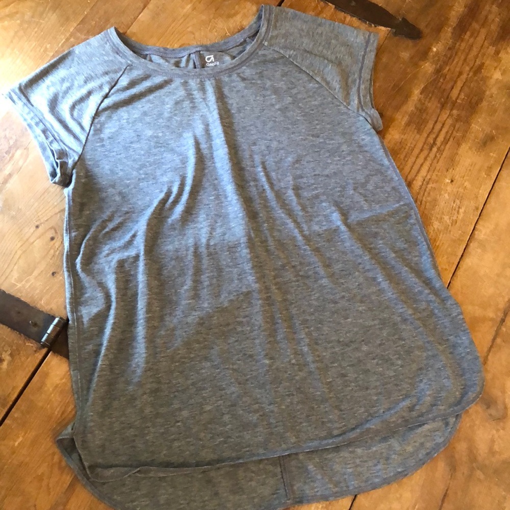 Girls Gap Fit Hi Low Tee